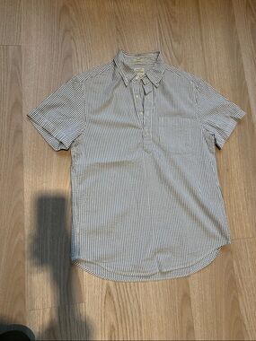 J. Crew Men’s Short Sleeve Seersucker popover Shirt